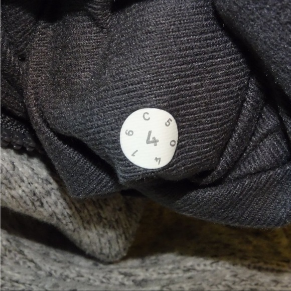🍋 Lululemon It’s Fleecing Cold Pullover - Picture 5 of 7